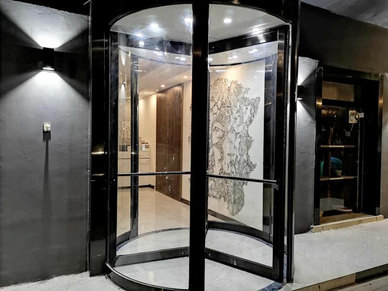 Ou Lu Business Hotel Циндао Экстерьер фото